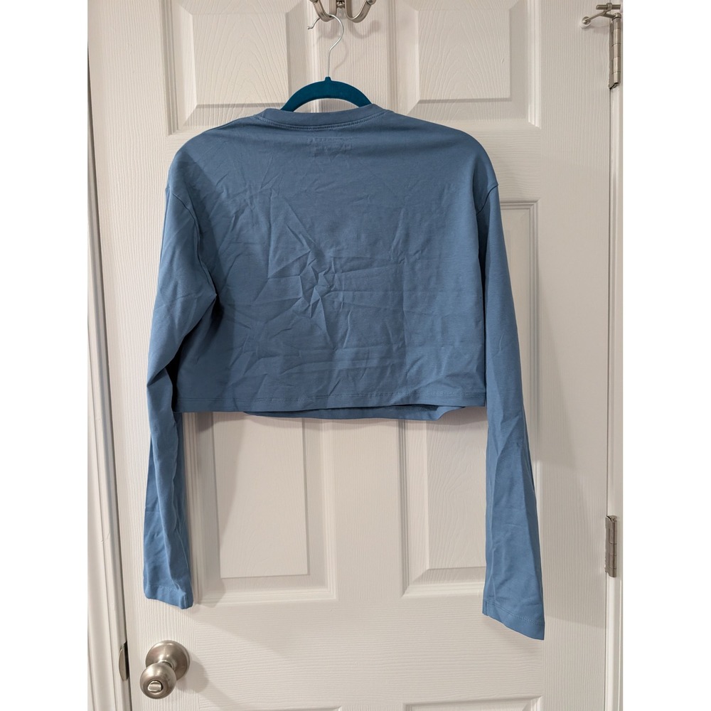 Alphalete, Women's Medium, Long Sleeve Cropped T-Shirt, Activewear, Athleisure - Picture 3 of 3